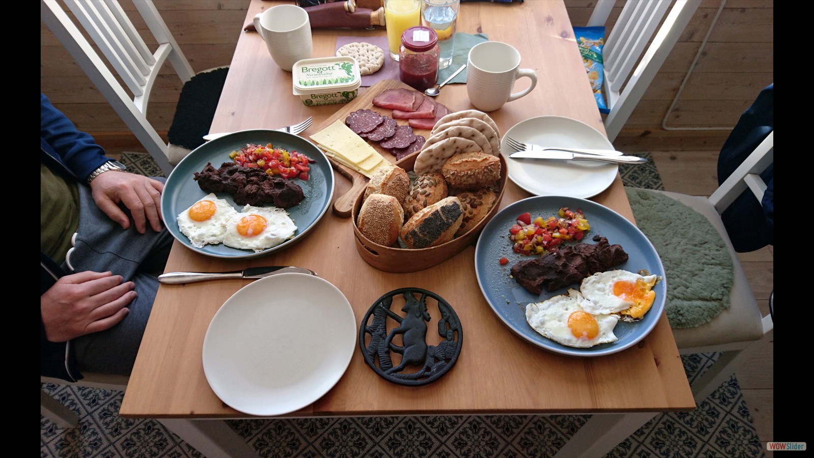 Mexikanisches Frhstck mit Salsa und Bohnenmus